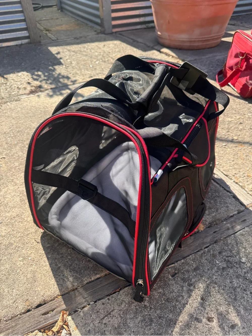 Katziela Black and Red Soft-Sided Pet Carrier for Dogs and Cats